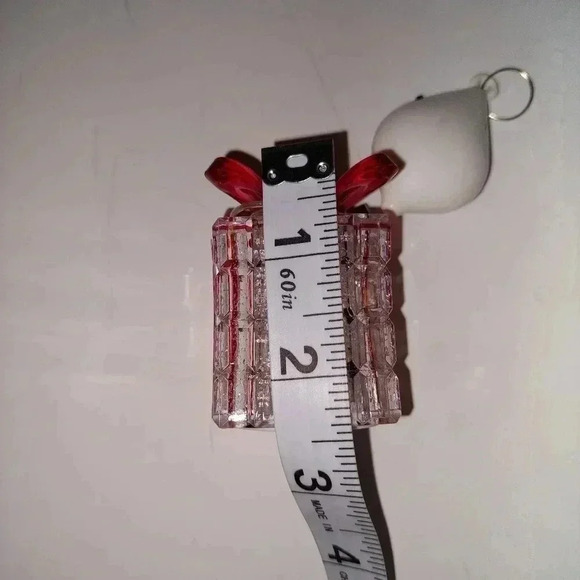 13Acrylic Gift Box Christmas light up Ornaments battery operated. Red and Green - Picture 16 of 16